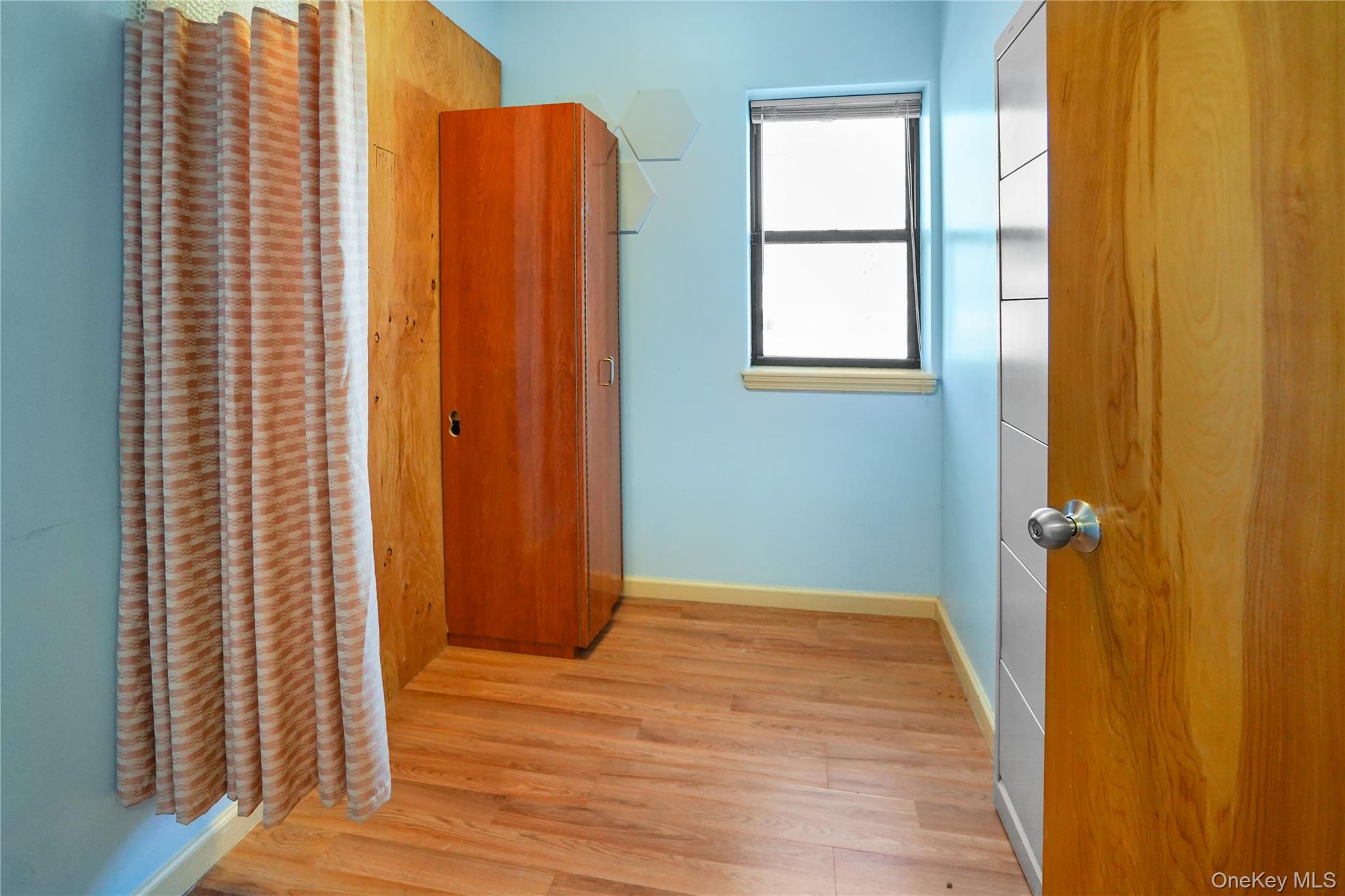 #12 photo, 16040 78th Road, कुईंस Fresh Meadows , NY 11366