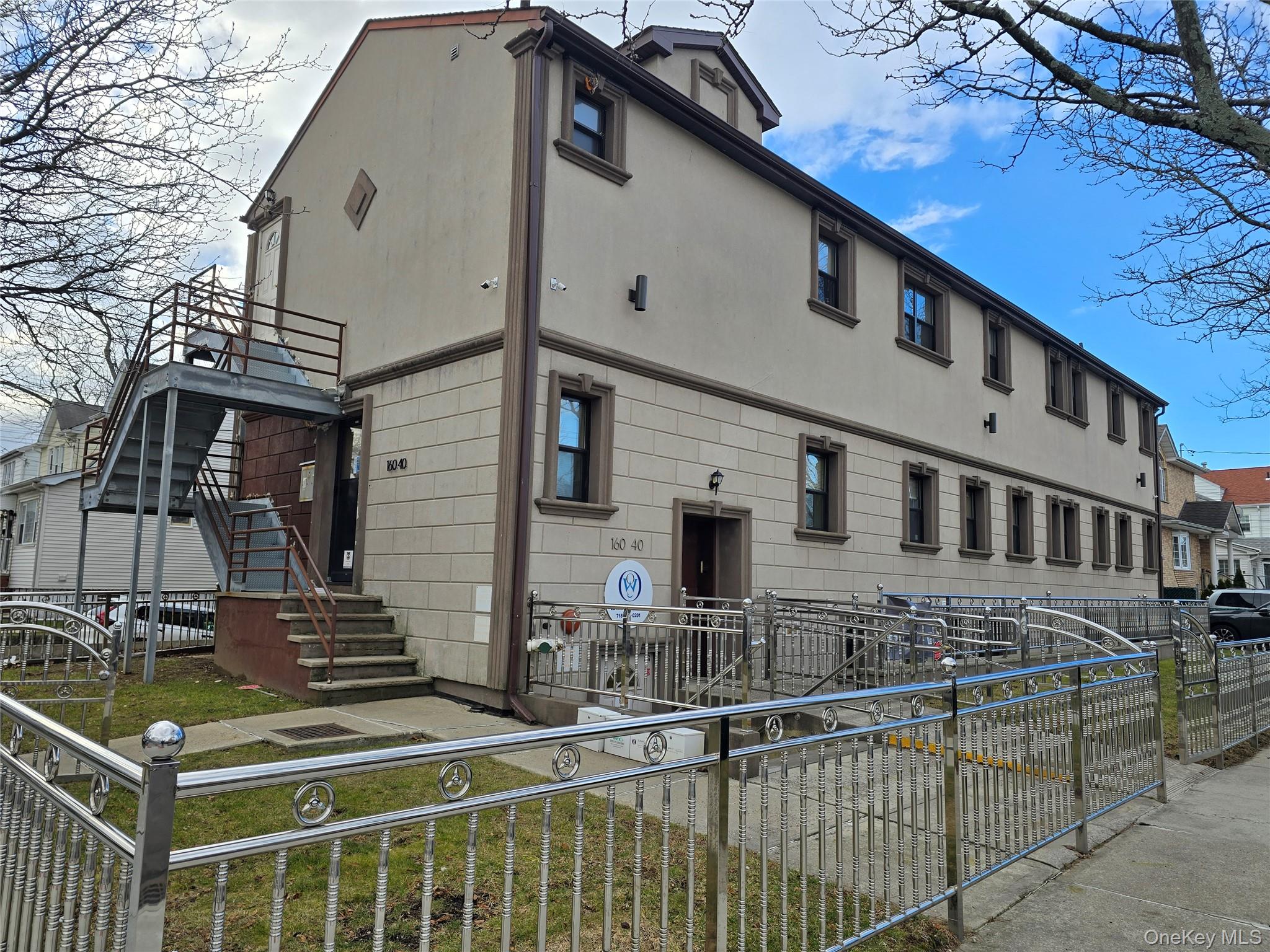 #6 photo, 16040 78th Road, कुईंस Fresh Meadows , NY 11366