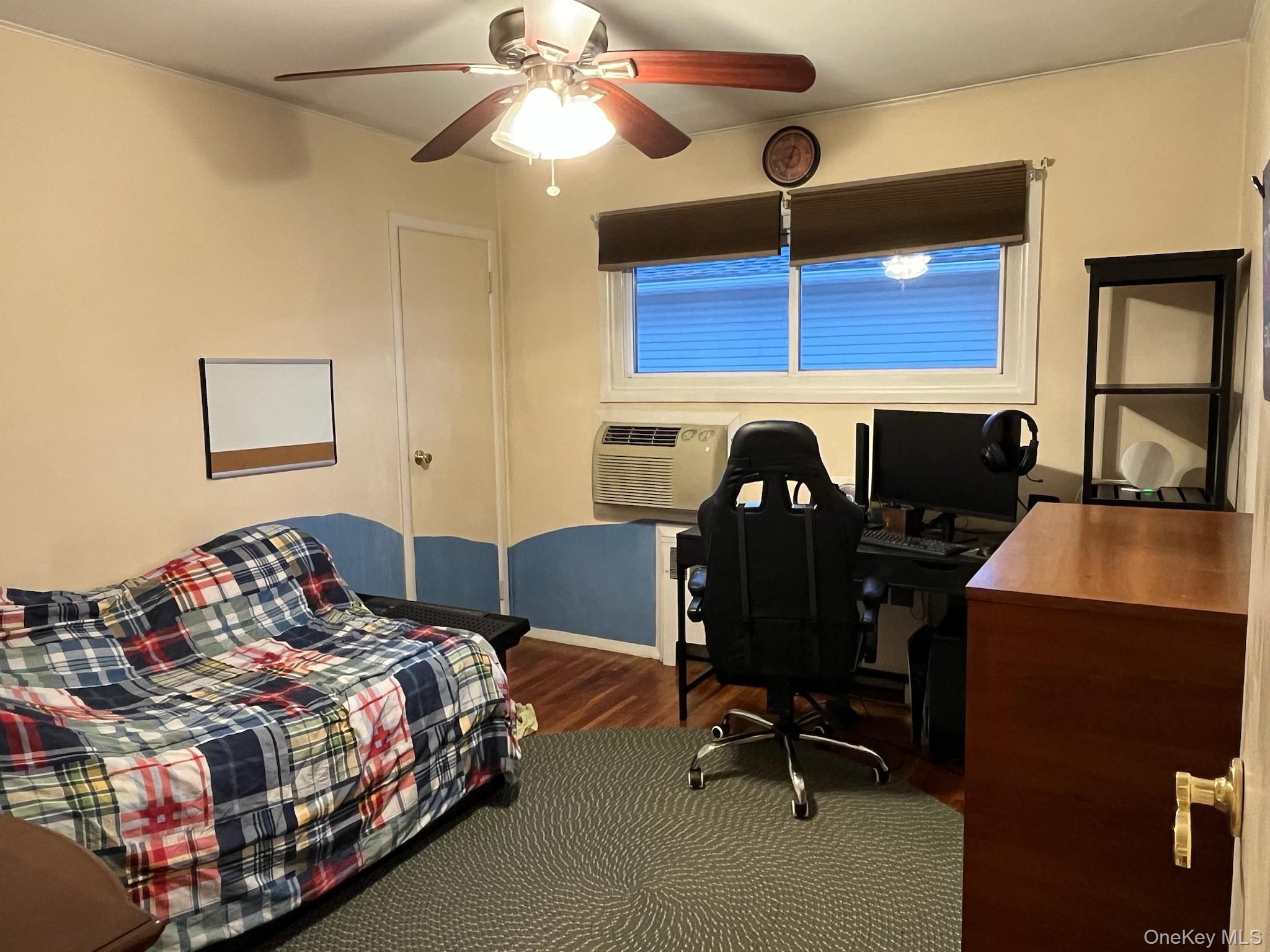 #12 photo, 3610 Locust Avenue, Seaford , NY 11783