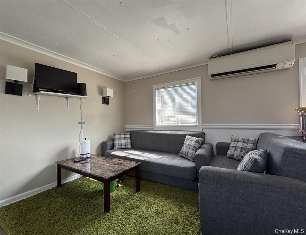 #3 photo, 150 Main Street, Islip , NY 11751