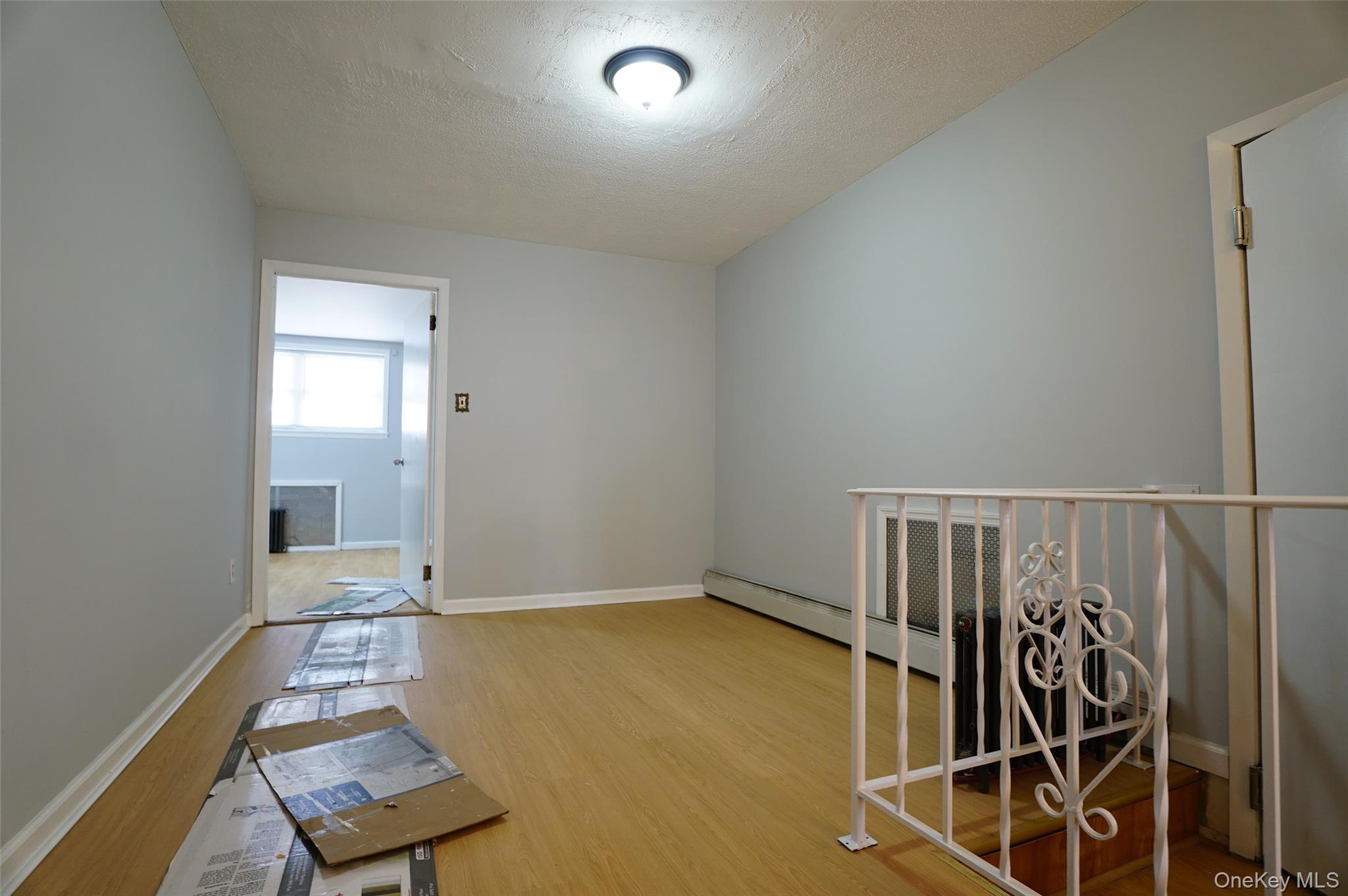 #14 photo, 91-06 97th Avenue, Куинс ‖ Ozone Park , NY 11416