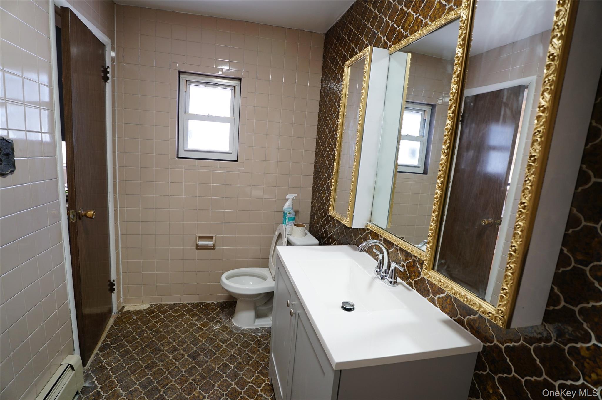 #6 photo, 91-06 97th Avenue, Куинс ‖ Ozone Park , NY 11416