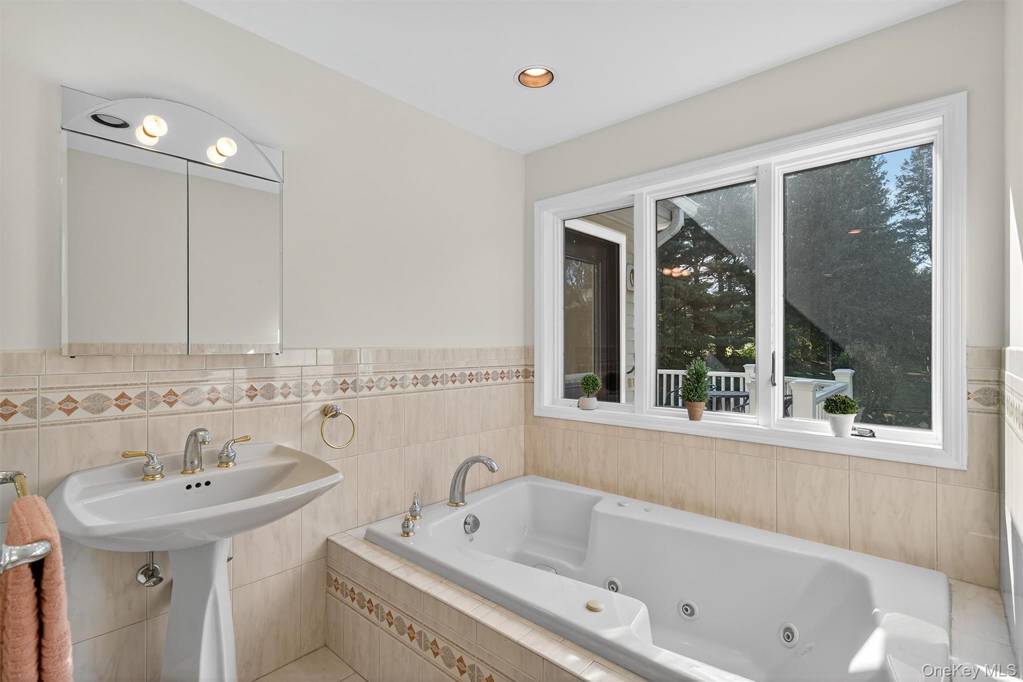 #19 photo, 6 Bradner Drive, Warwick , NY 10990