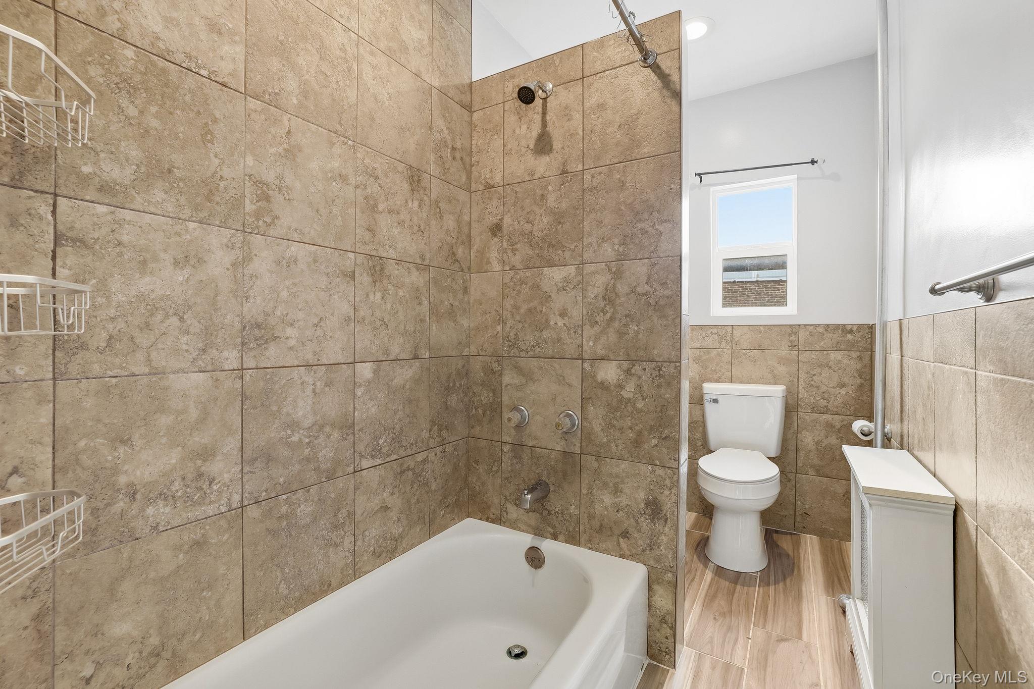 #10 photo, 722 E 134th Street, 布朗士 Bronx , NY 10454