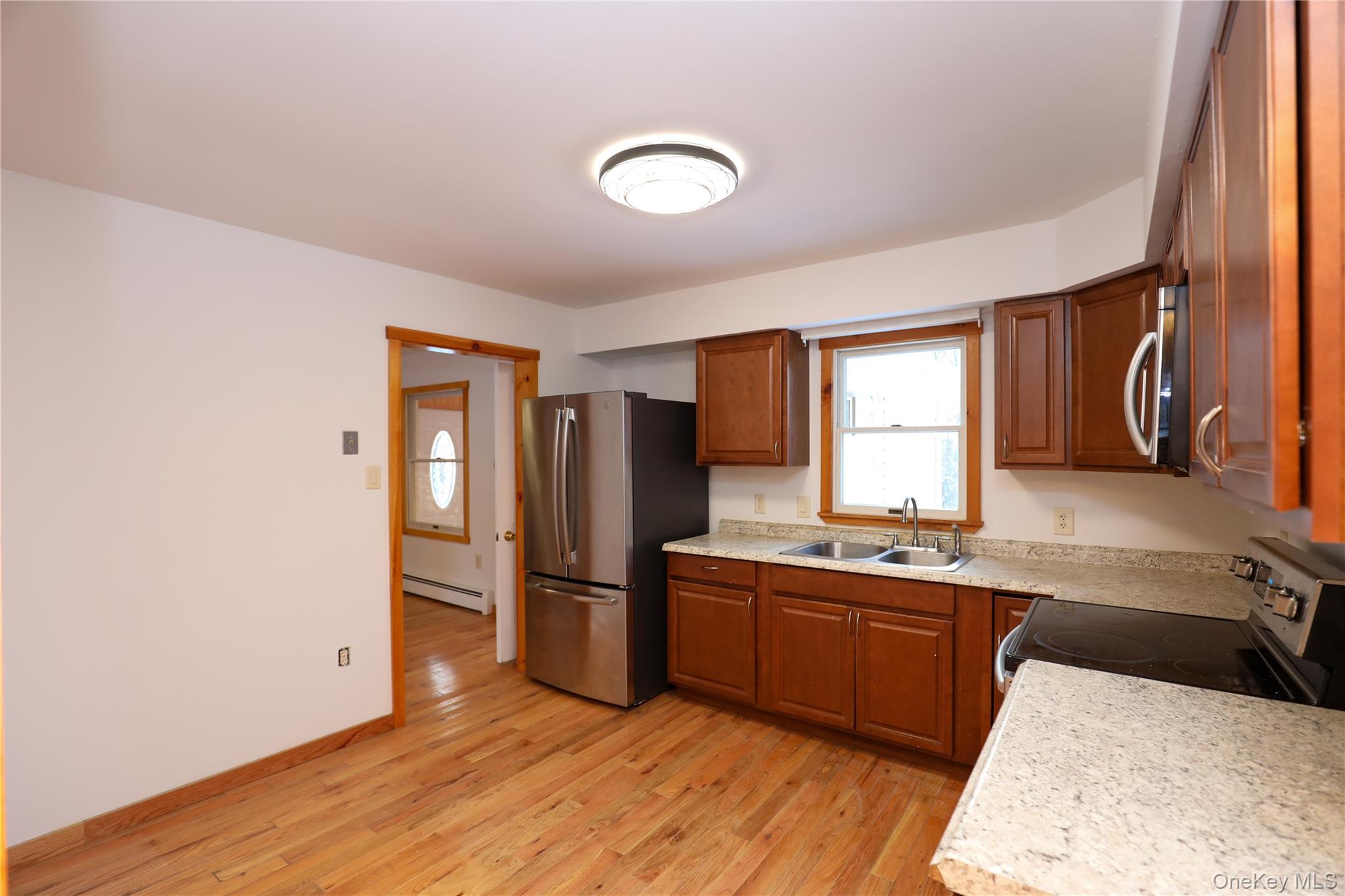 #10 photo, 38 Roxanne Boulevard, Lloyd , NY 12528