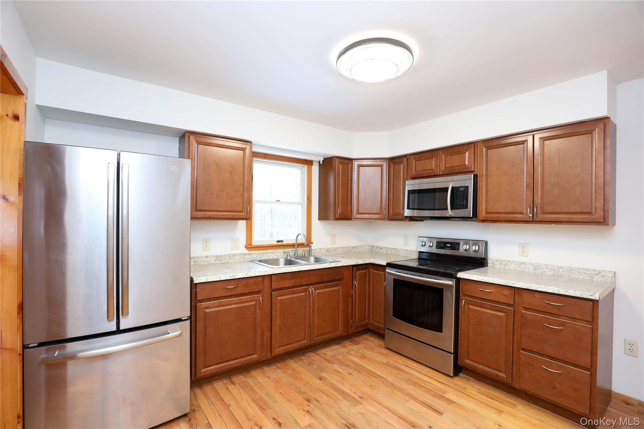 #11 photo, 38 Roxanne Boulevard, Lloyd , NY 12528