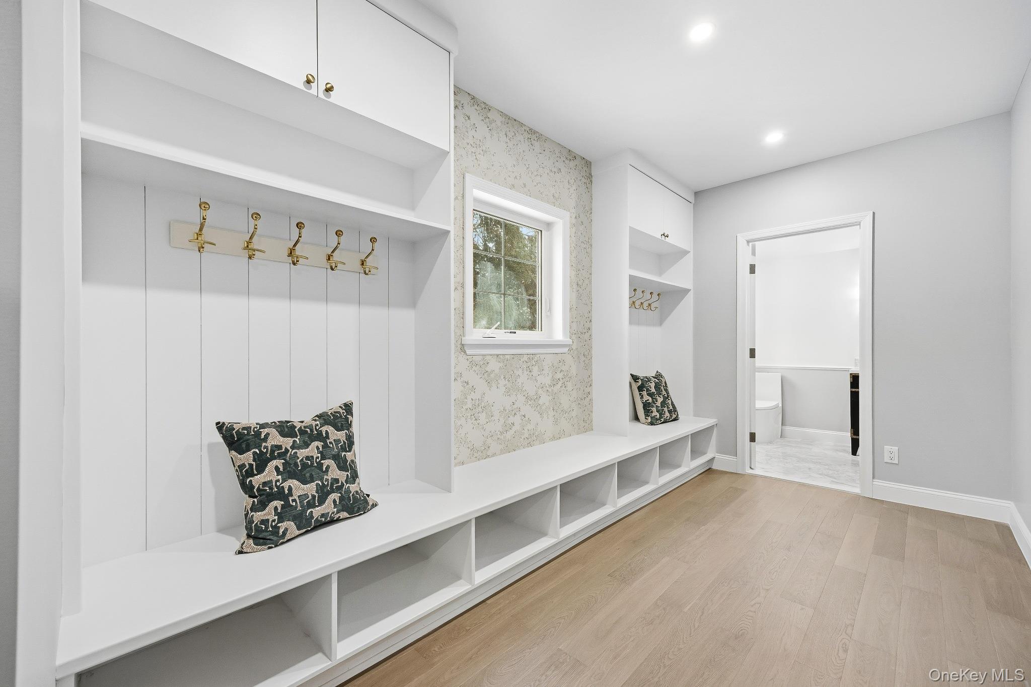 #12 photo, 2 Wynmor Road, Scarsdale , NY 10583