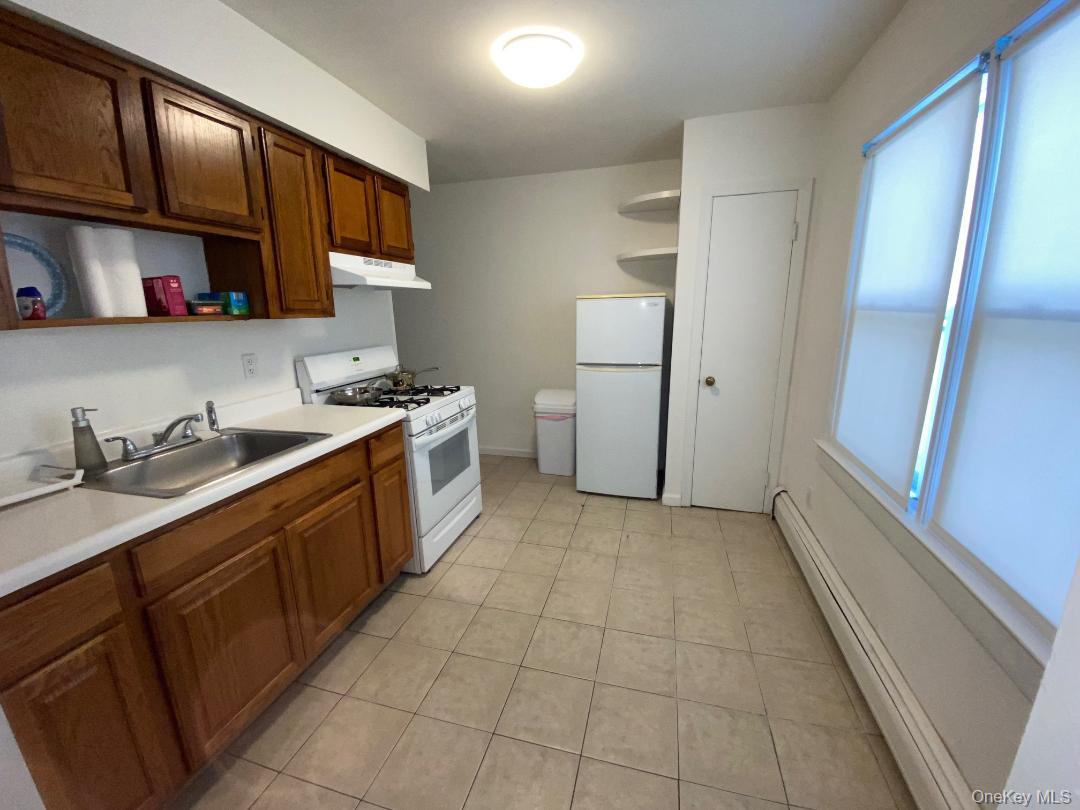 #4 photo, 87 Deltic Road, New City , NY 10956