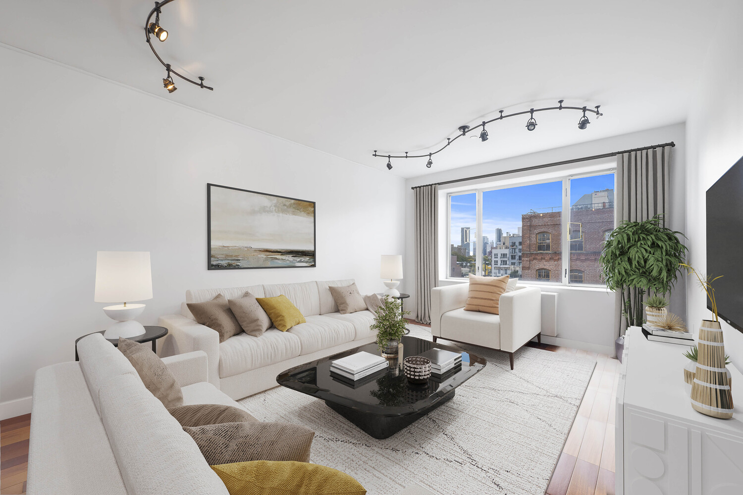 #1 photo, 30-85 VERNON Boulevard, 皇后區 Astoria , NY 11102