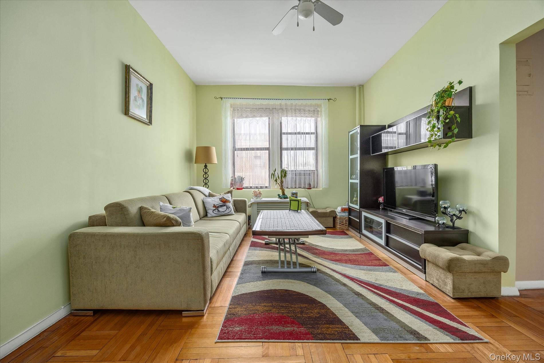 #4 photo, 7401 4th Avenue, Brooklyn , NY 11209