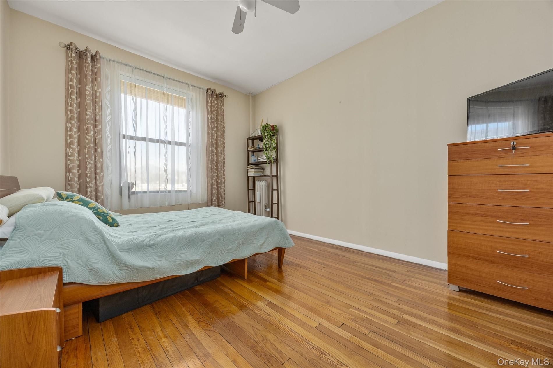 #9 photo, 7401 4th Avenue, Brooklyn , NY 11209