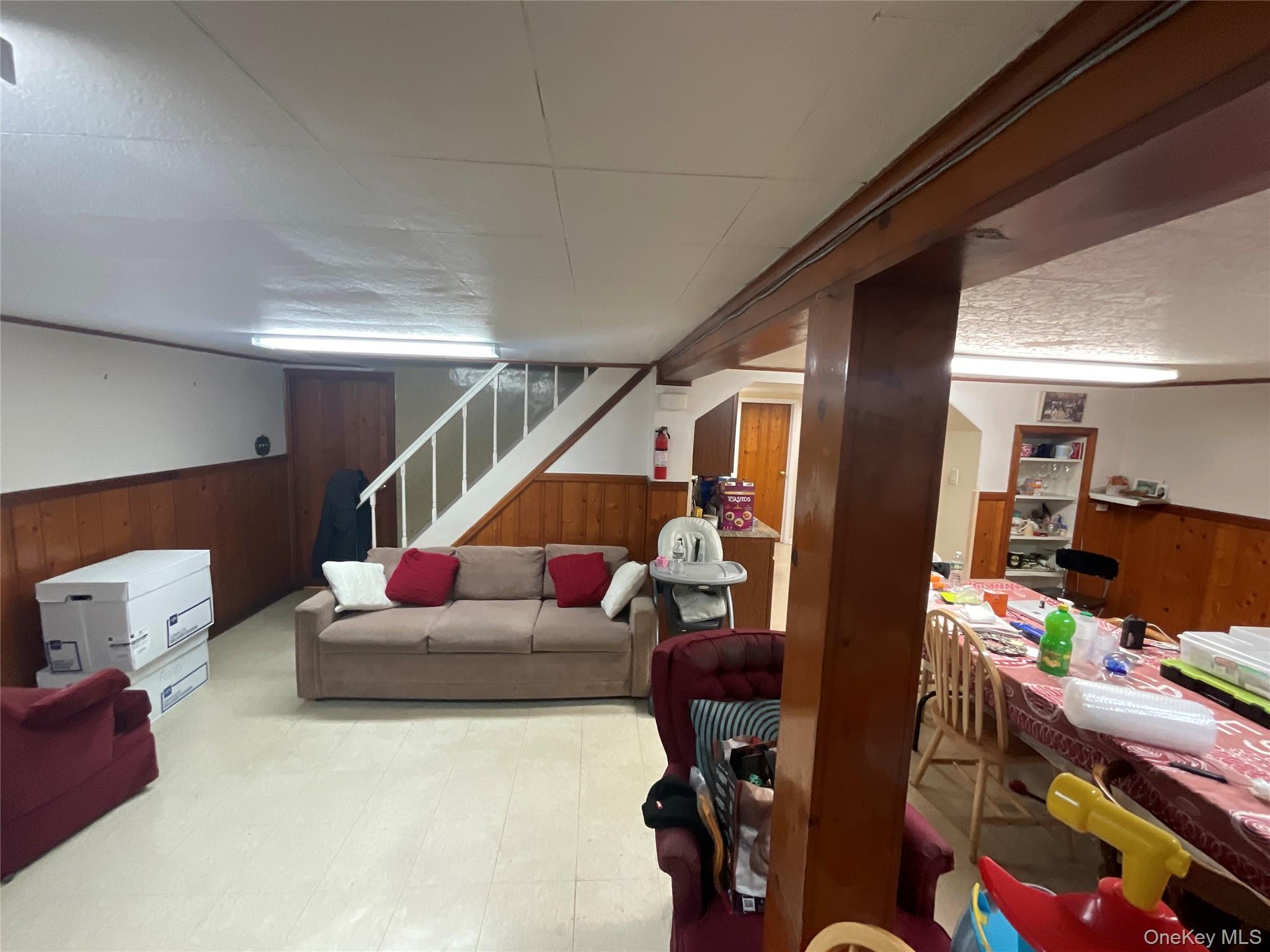 #10 photo, 219-43 113th Avenue, كوينز Queens Village , NY 11429