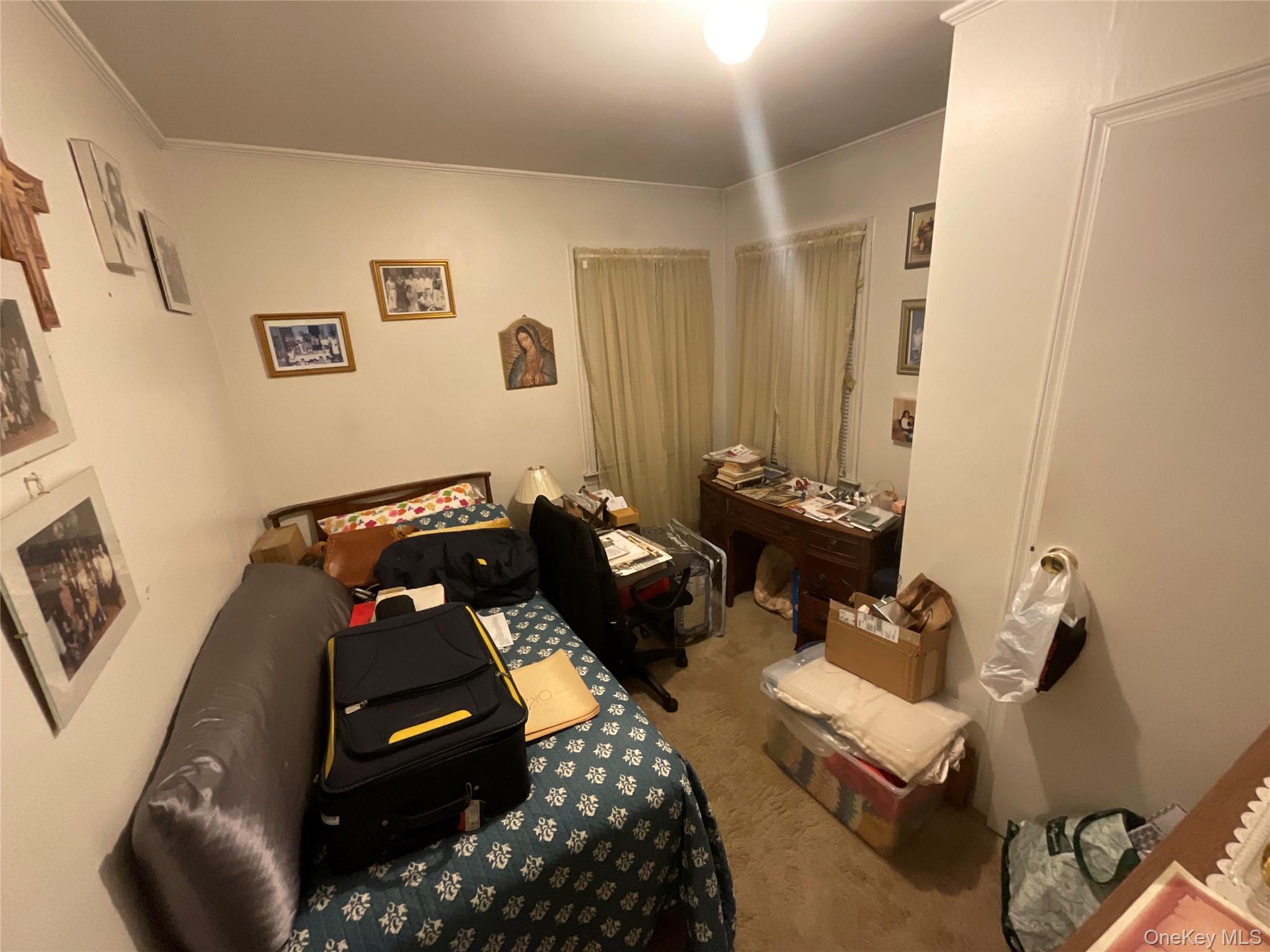 #5 photo, 219-43 113th Avenue, كوينز Queens Village , NY 11429