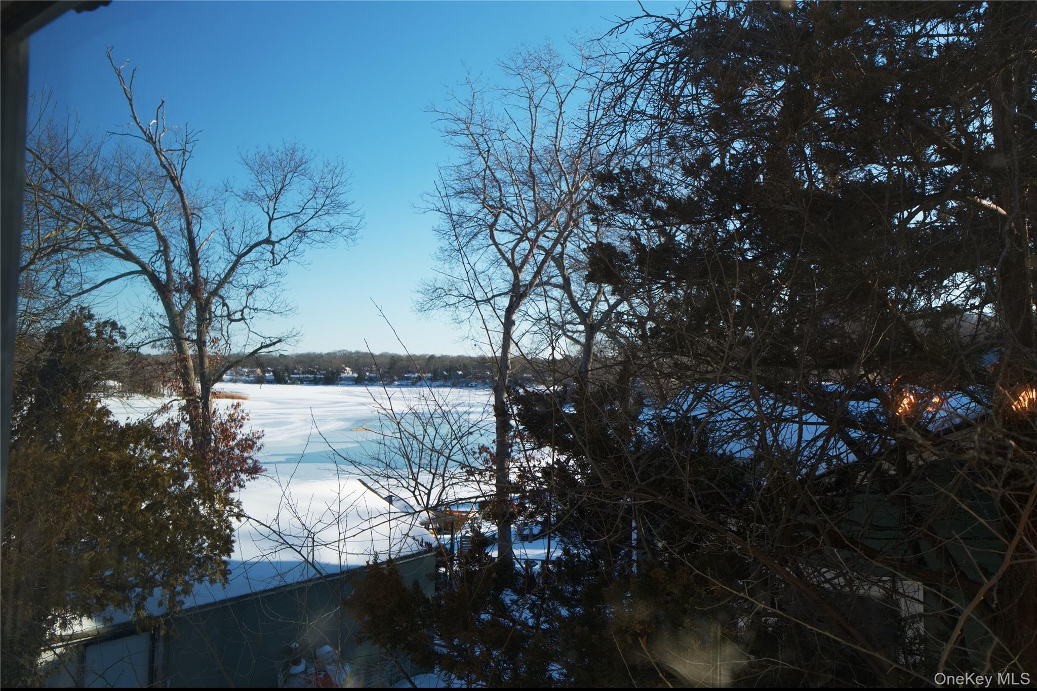 #19 photo, 215 Lakeside Trail, Ridge , NY 11961