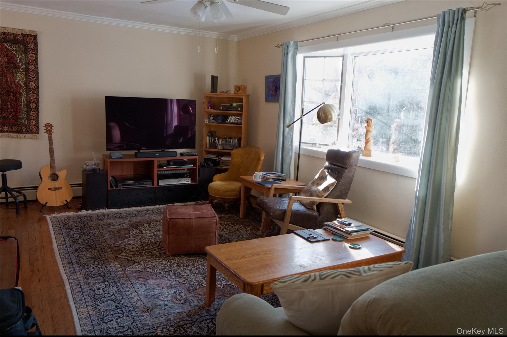 #5 photo, 215 Lakeside Trail, Ridge , NY 11961