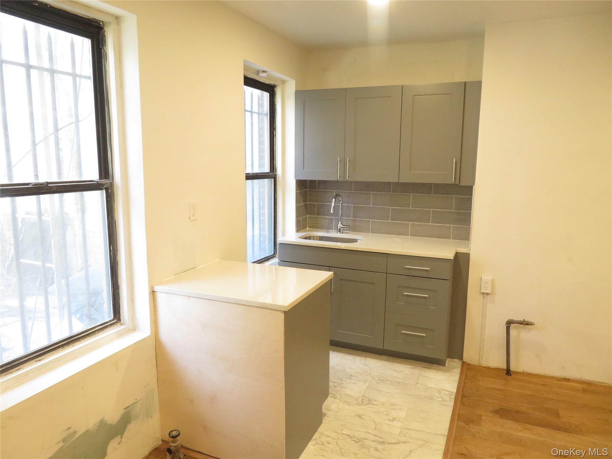 #5 photo, 155 Stuyvesant Avenue, Brooklyn , NY 11221