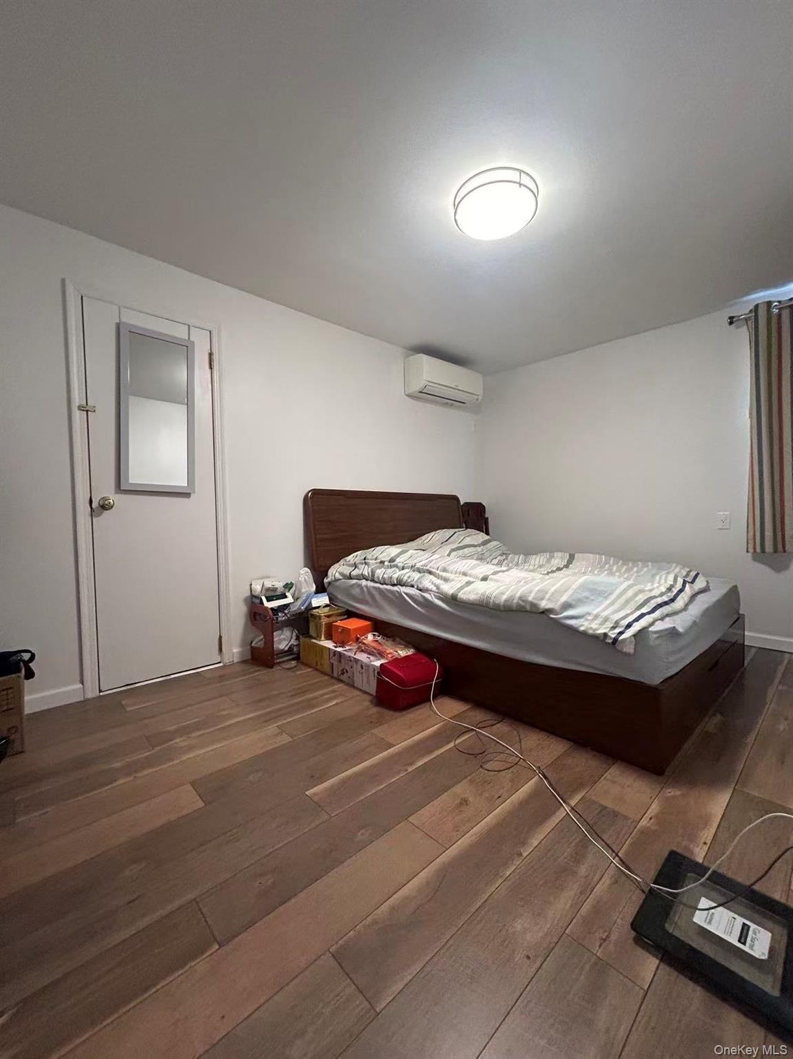 #11 photo, 3810 Neptune Avenue, Brooklyn , NY 11224