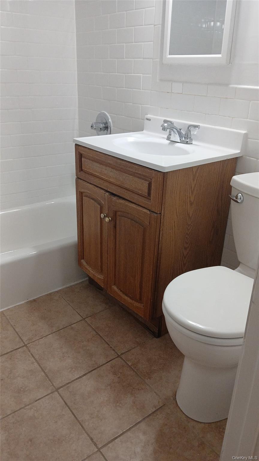 #6 photo, 120 21 101 Avenue Queens, Richmond Hill , NY 11419