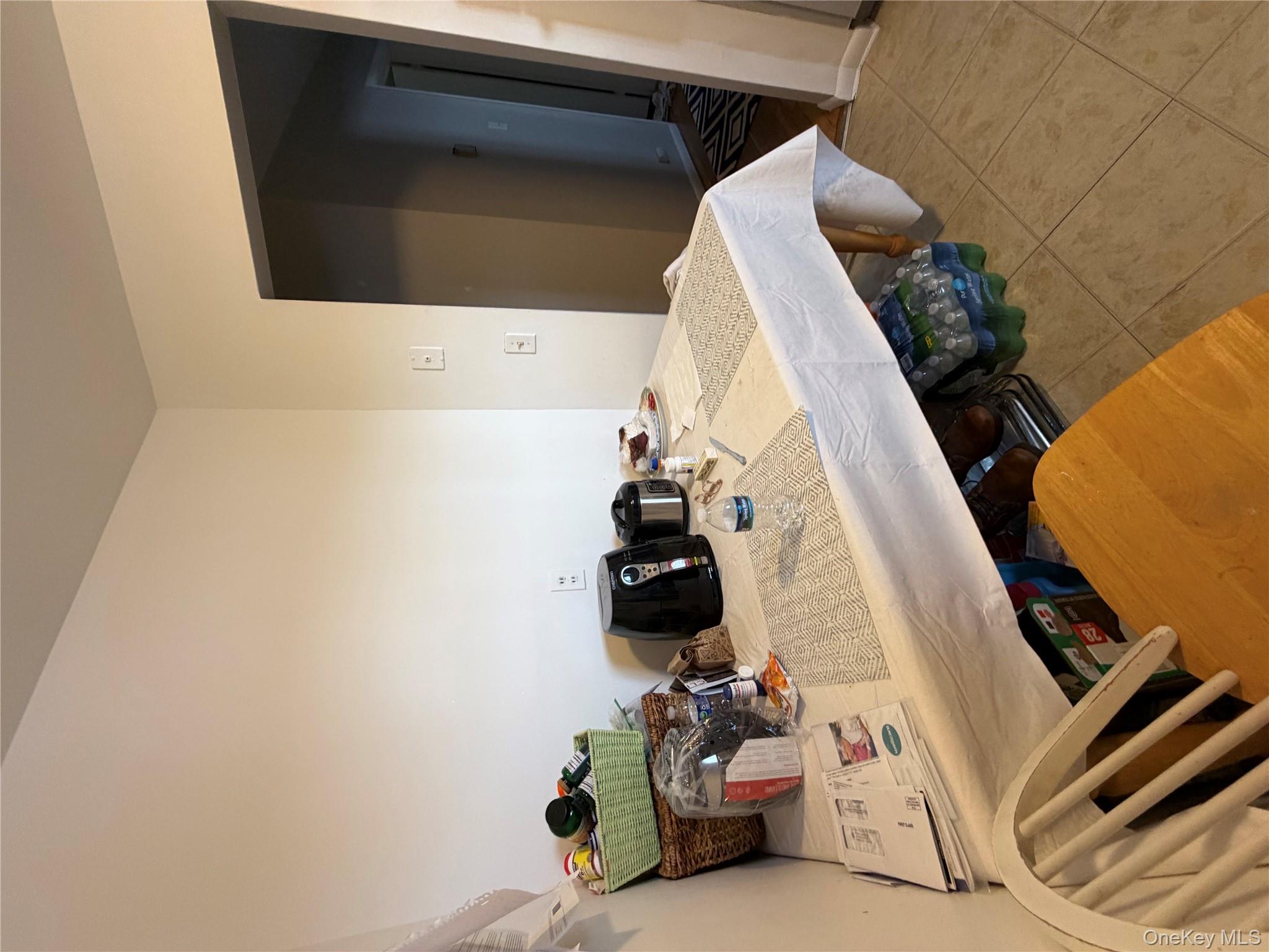 #5 photo, 144 Roslyn Road, Mineola , NY 11501