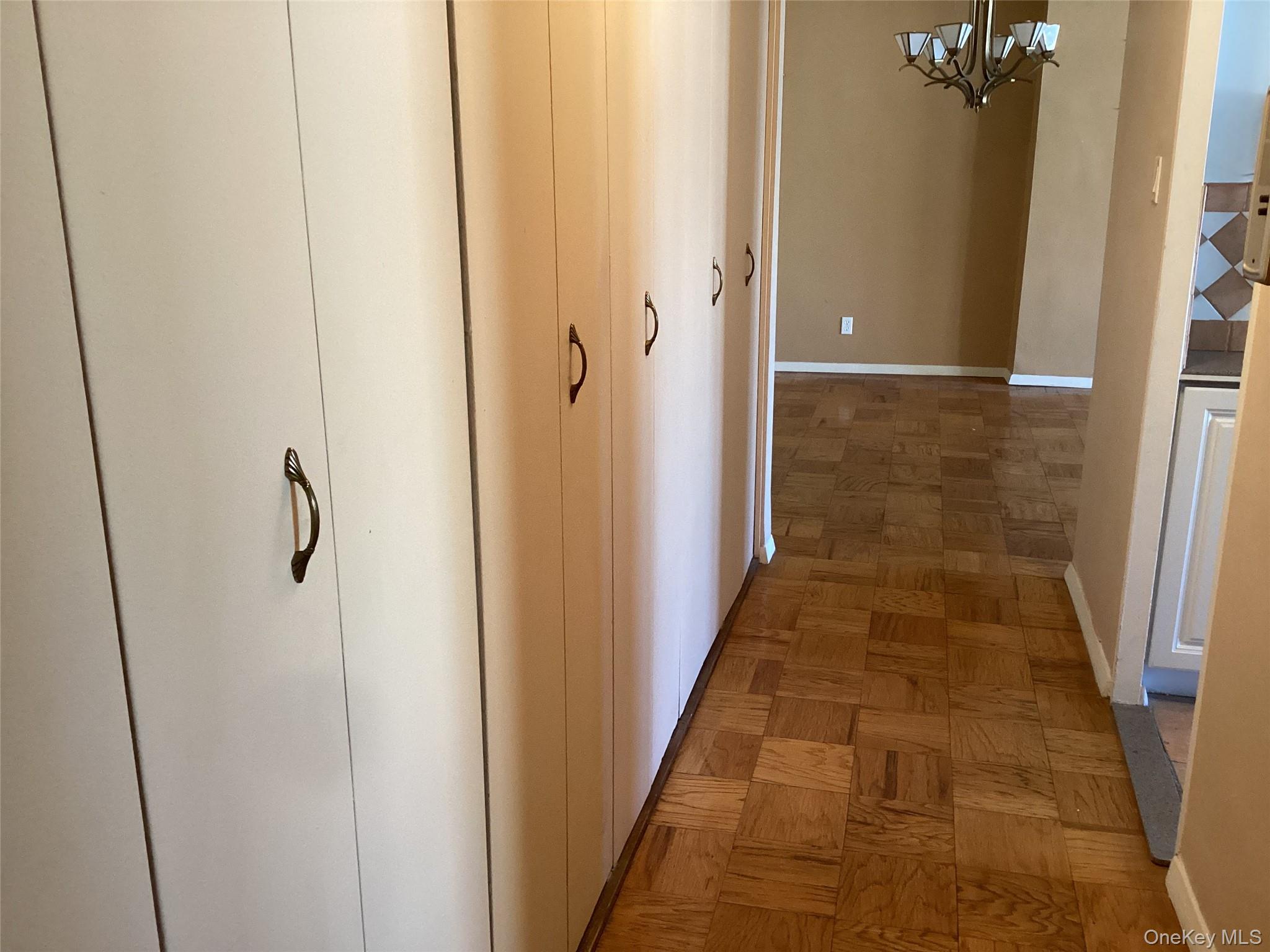 #9 photo, 25 Neptune Blvd. 25 Neptune Boulevard, 長島 長灘 Long Beach , NY 11561