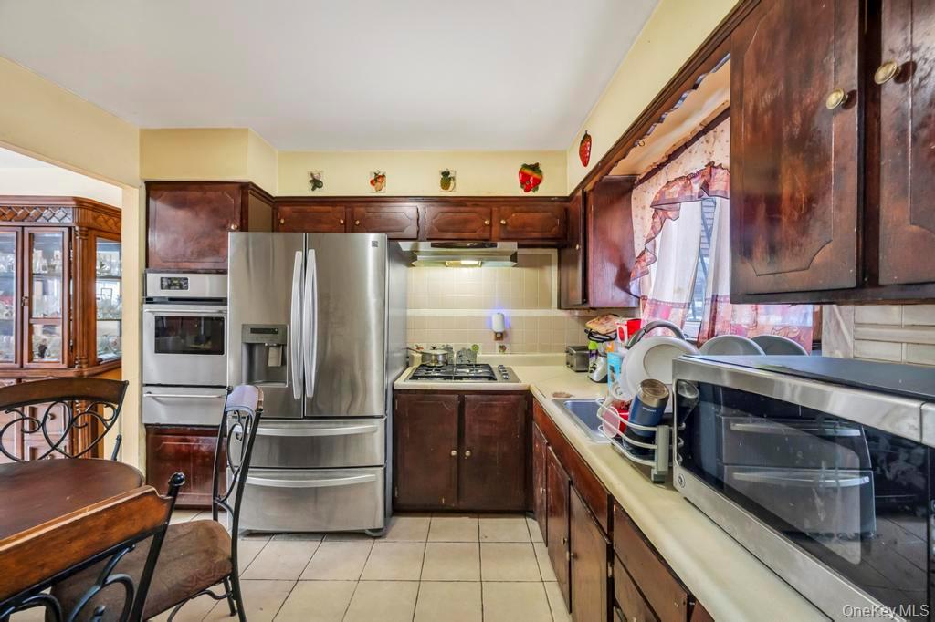 #15 photo, 1034 Hendrix Street, Brooklyn , NY 11207