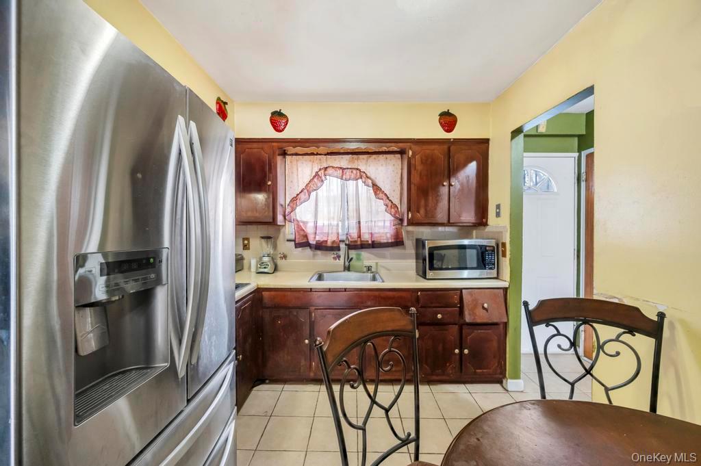 #17 photo, 1034 Hendrix Street, Brooklyn , NY 11207