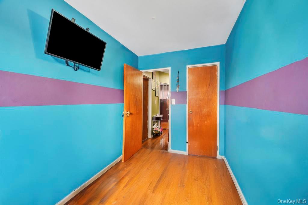 #20 photo, 1034 Hendrix Street, Brooklyn , NY 11207