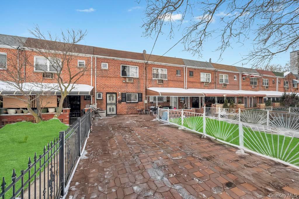 #3 photo, 1034 Hendrix Street, Brooklyn , NY 11207