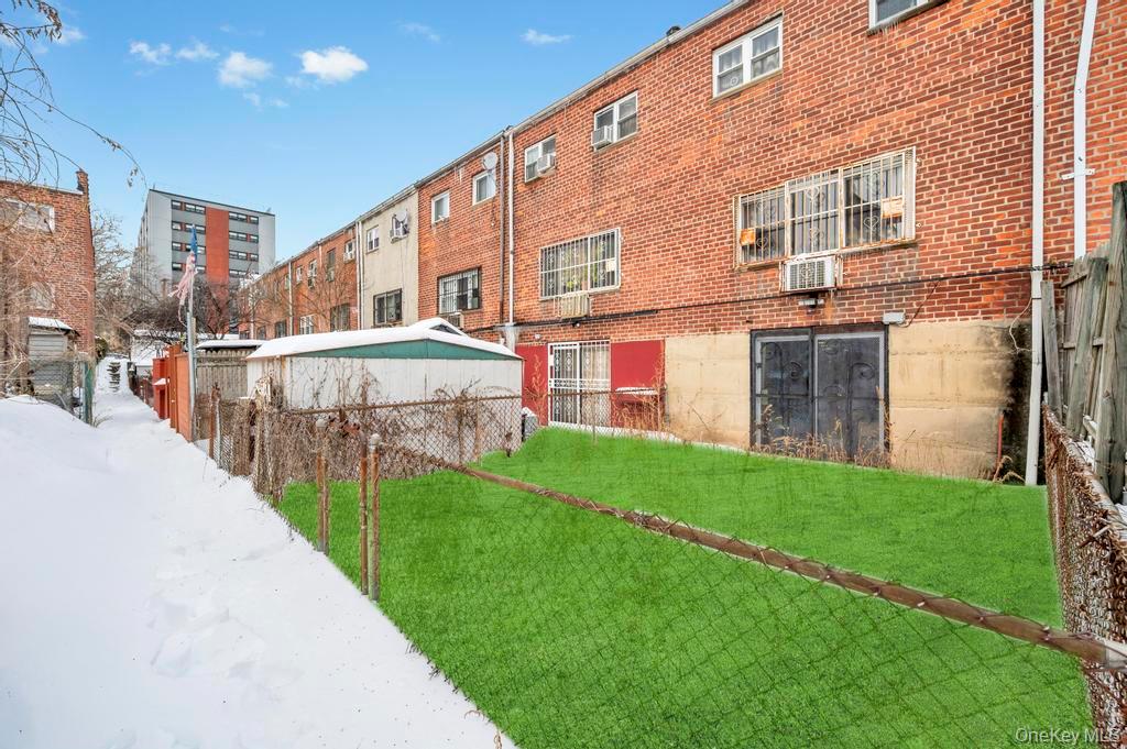 #7 photo, 1034 Hendrix Street, Brooklyn , NY 11207