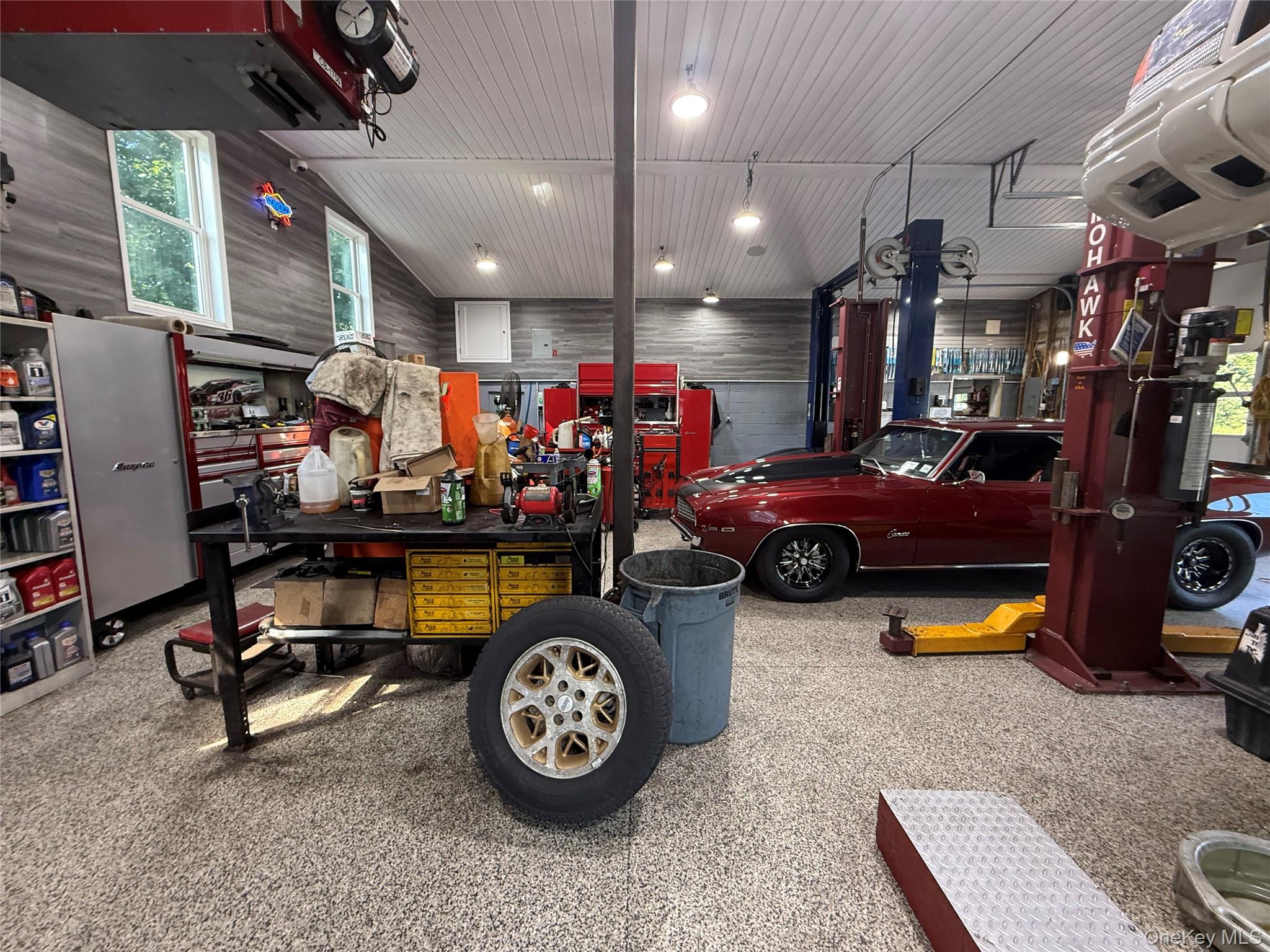 #7 photo, 944 E Main Street, سوفولك Riverhead , NY 11901