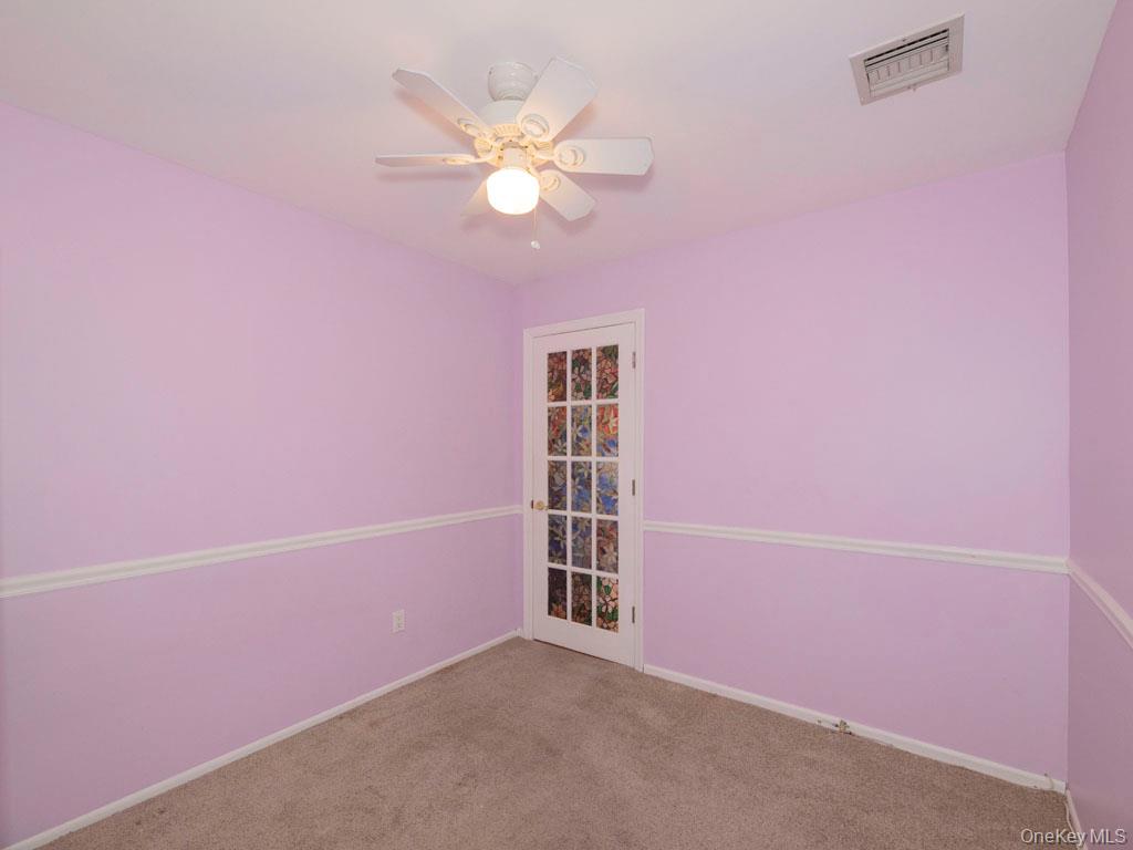 #14 photo, 1 Atlantic Avenue, מחוז נסאו Farmingdale , NY 11735