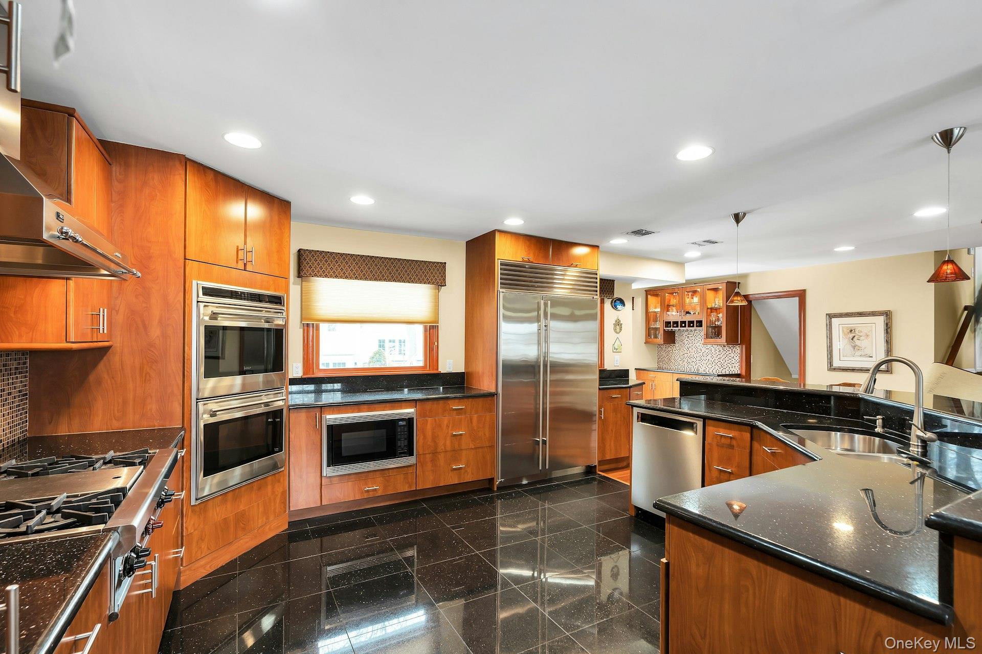 #10 photo, 2043 Ripley, Merrick , NY 11566