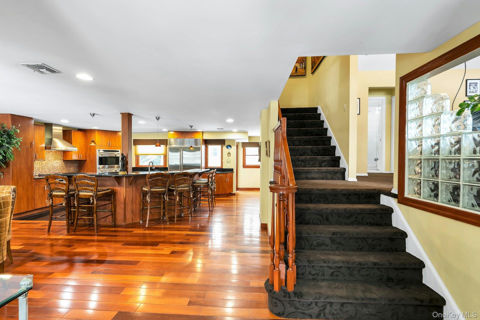 #6 photo, 2043 Ripley, Merrick , NY 11566