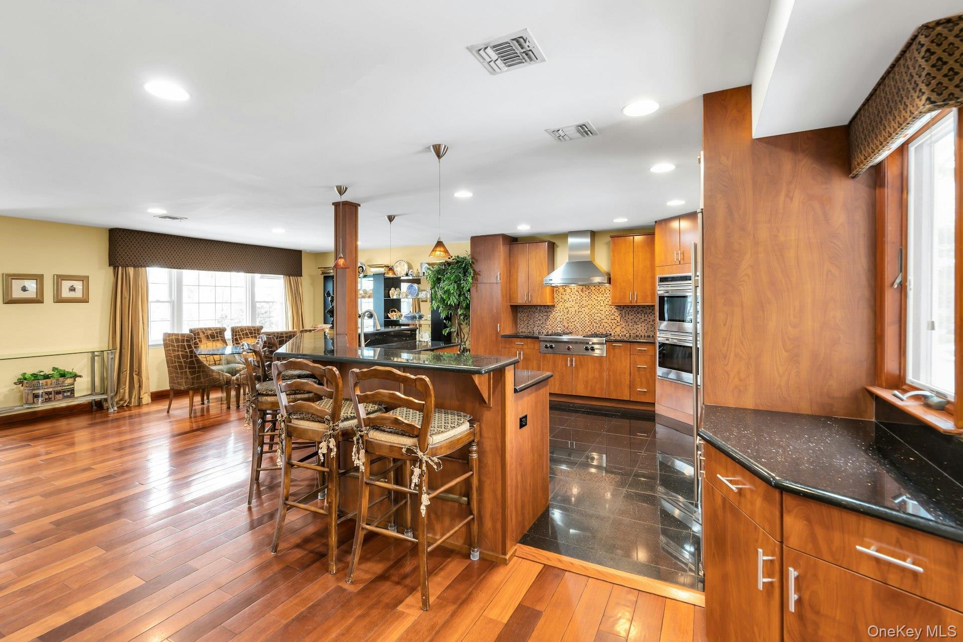 #8 photo, 2043 Ripley, Merrick , NY 11566