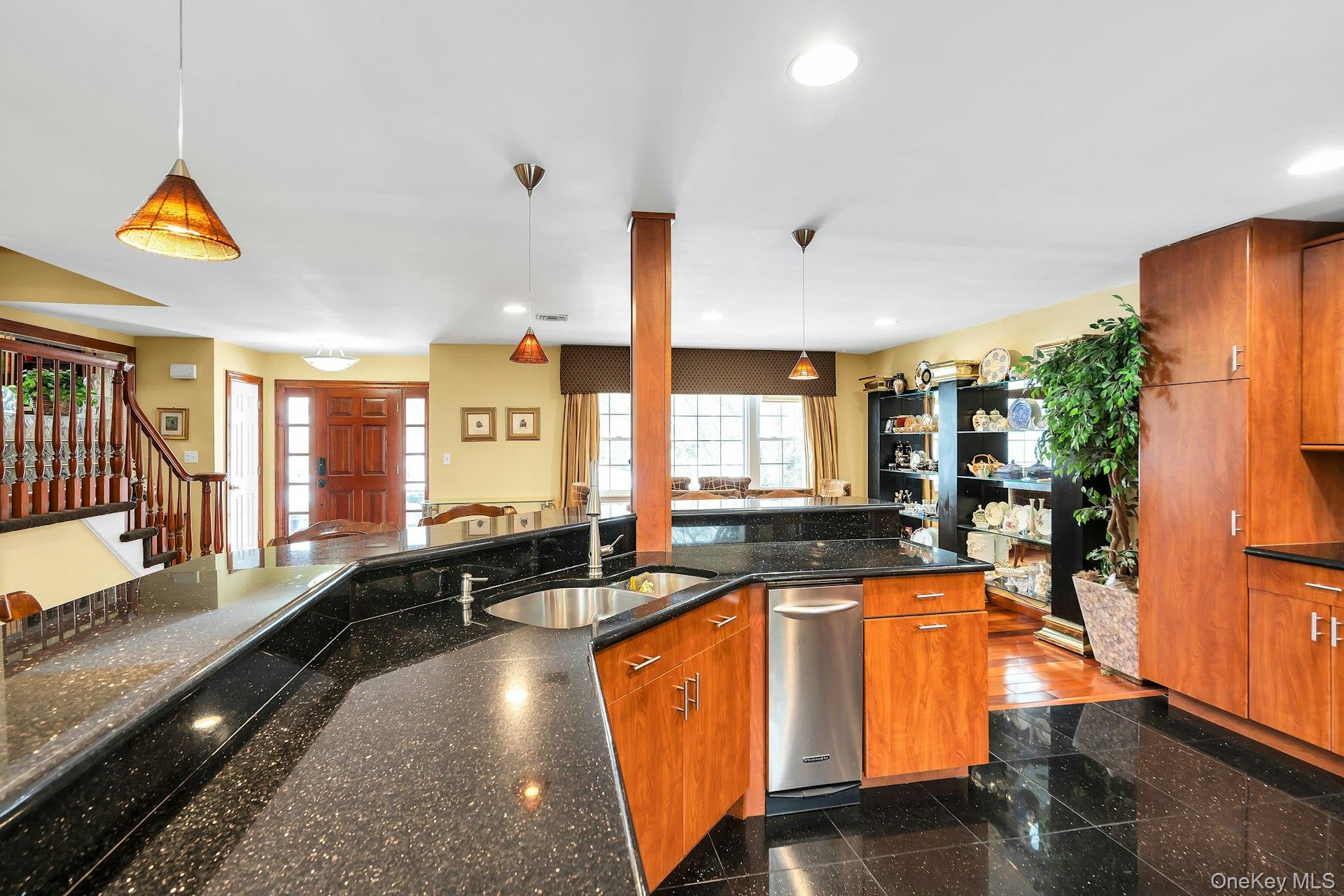 #9 photo, 2043 Ripley, Merrick , NY 11566