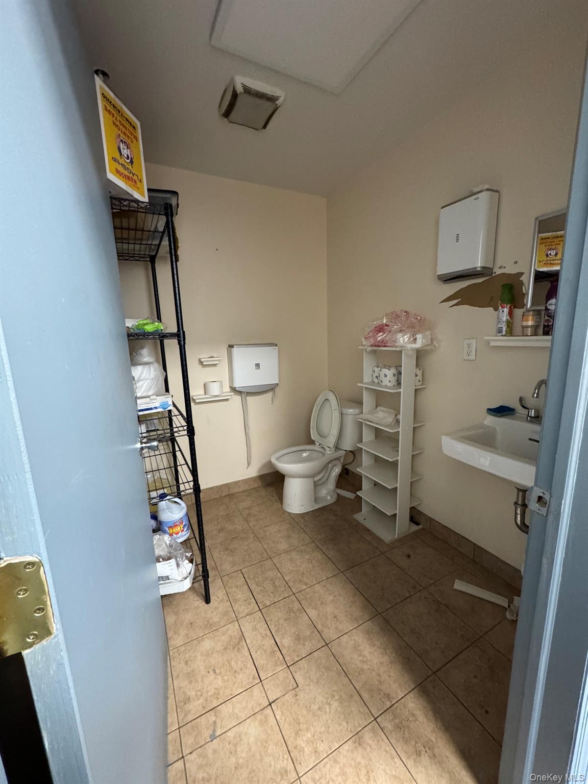 #15 photo, 129-11 18 Avenue, كوينز College Point , NY 11356