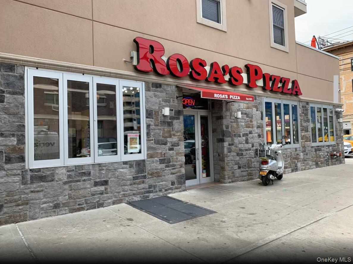 #11 photo, 3101 21st Street, Astoria , NY 11106