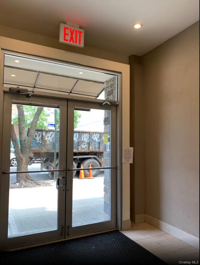 #15 photo, 3101 21st Street, Astoria , NY 11106