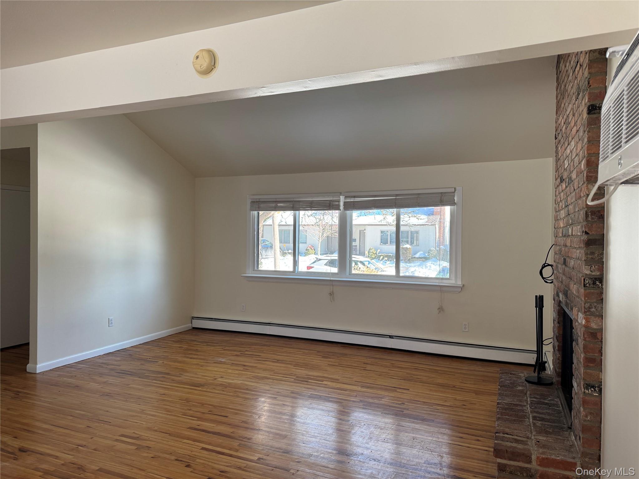 #6 photo, 37A Norwood Road, Port Washington , NY 11050