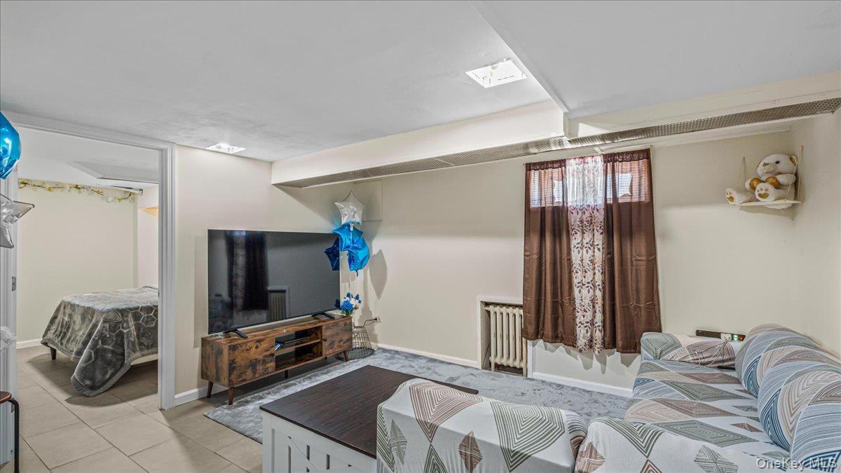 #19 photo, 101 Stewart Street, מחוז נסאו Floral Park , NY 11001