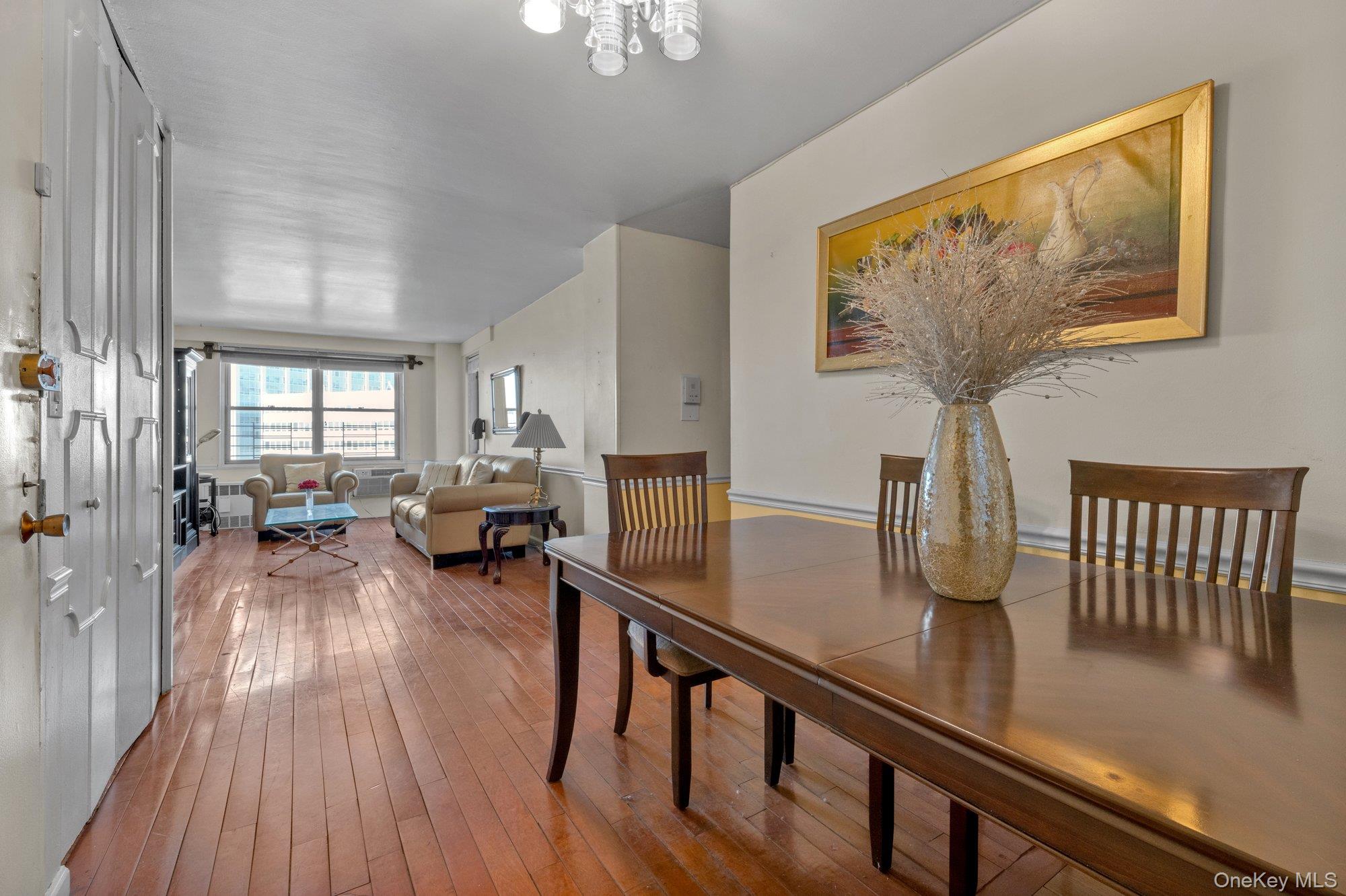 #6 photo, 61-15 97th Street, 皇后區 雷哥公園 Rego Park , NY 11374