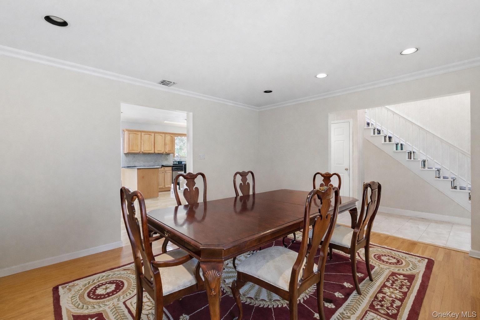 #11 photo, 6 Cedarfield Terrace, Саффолк ‖ Saint James , NY 11780