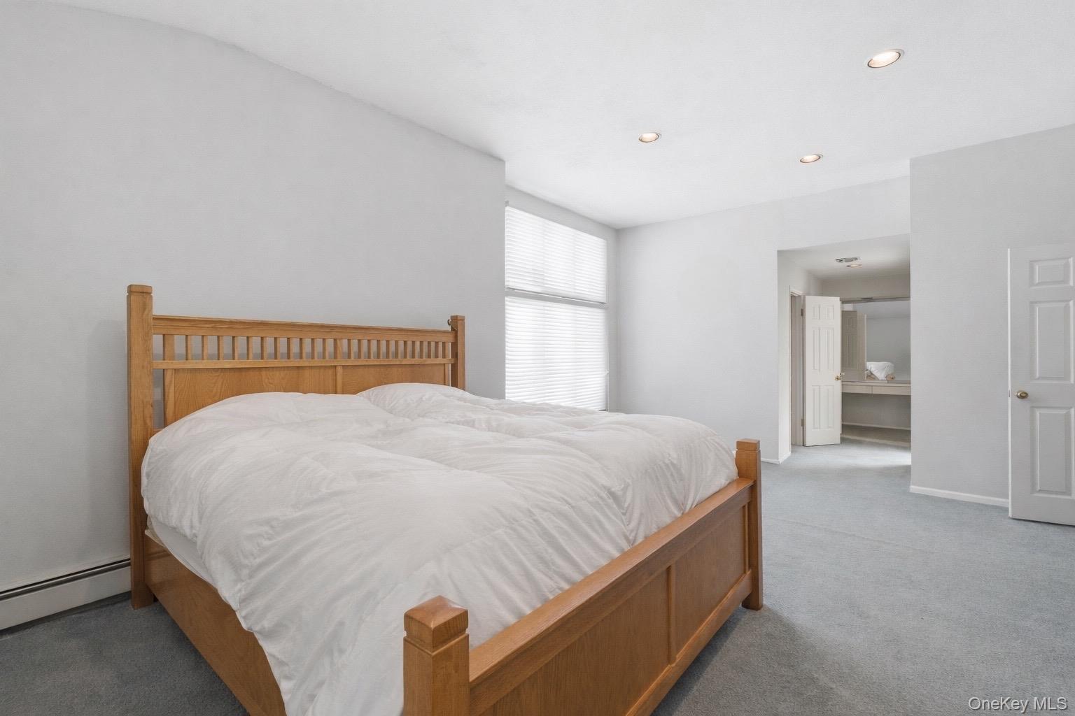 #18 photo, 6 Cedarfield Terrace, Саффолк ‖ Saint James , NY 11780