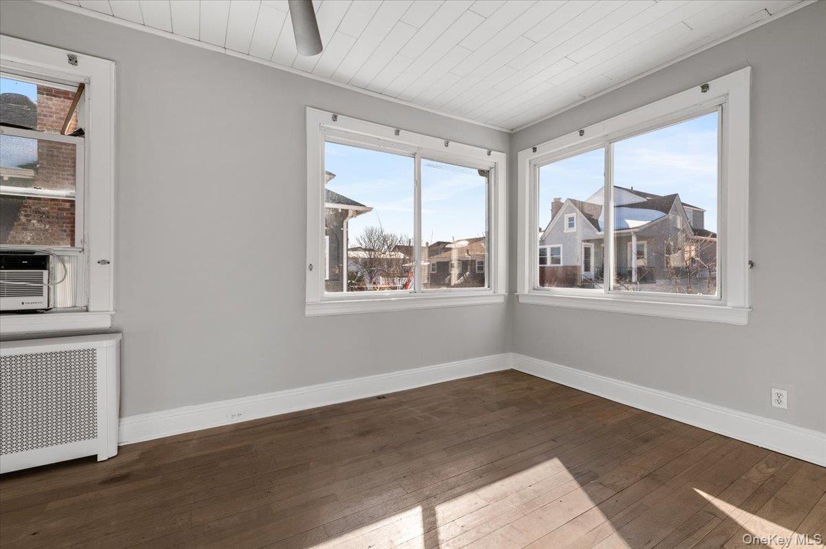 #11 photo, 136 Taft Avenue, Long Beach , NY 11561