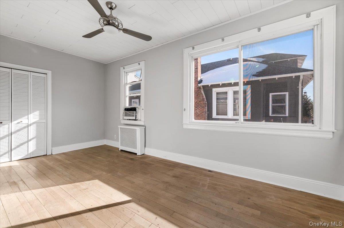 #13 photo, 136 Taft Avenue, Long Beach , NY 11561