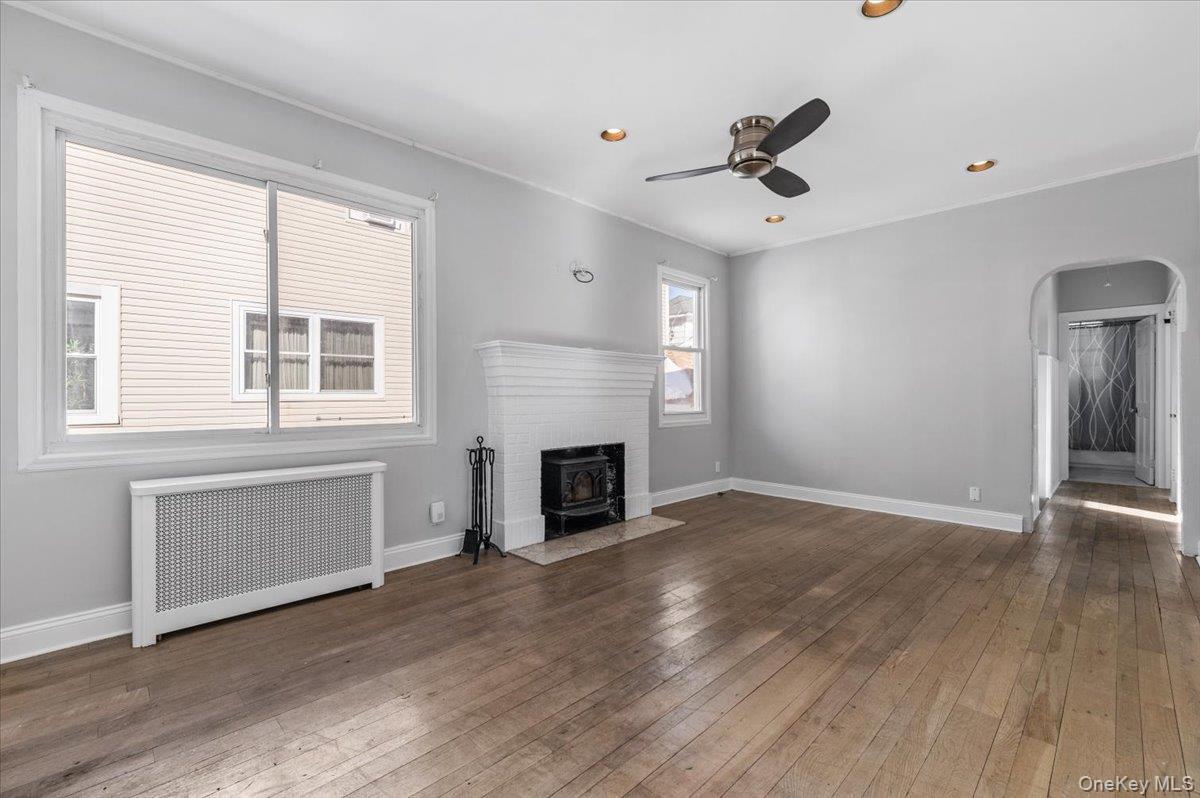 #6 photo, 136 Taft Avenue, Long Beach , NY 11561