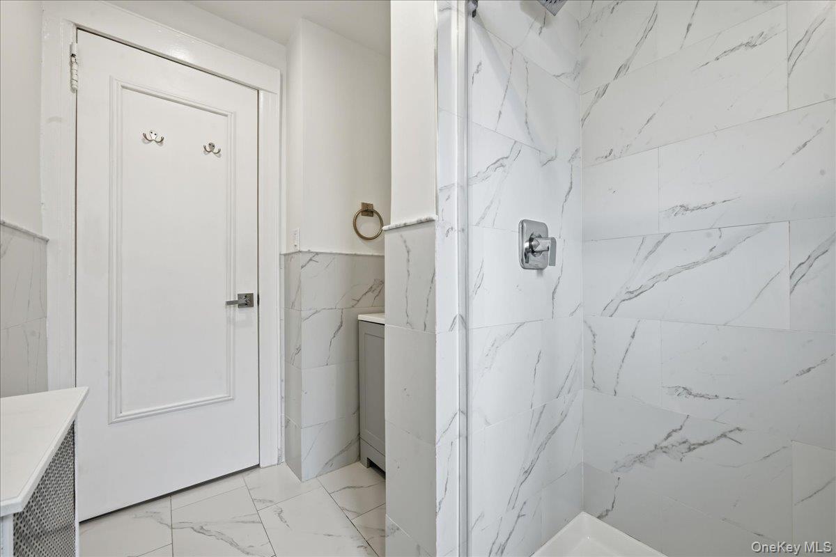 #19 photo, 222 7th Street, ناسو Garden City , NY 11530