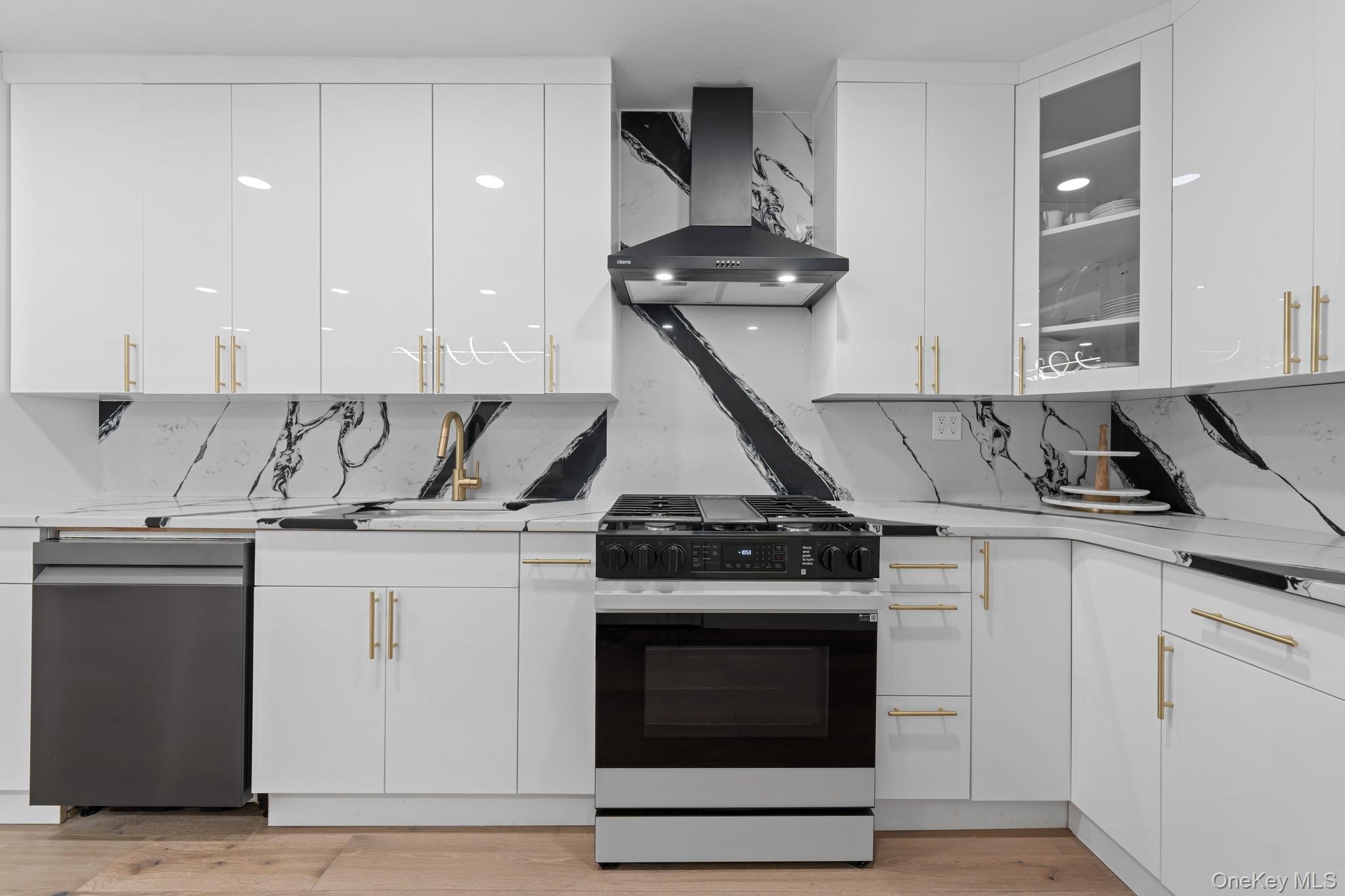 #12 photo, 11445 207th Street, Куинс ‖ Cambria Heights , NY 11411