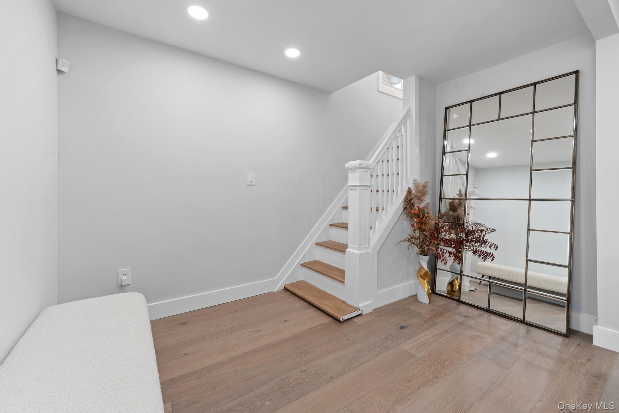 #16 photo, 11445 207th Street, Куинс ‖ Cambria Heights , NY 11411