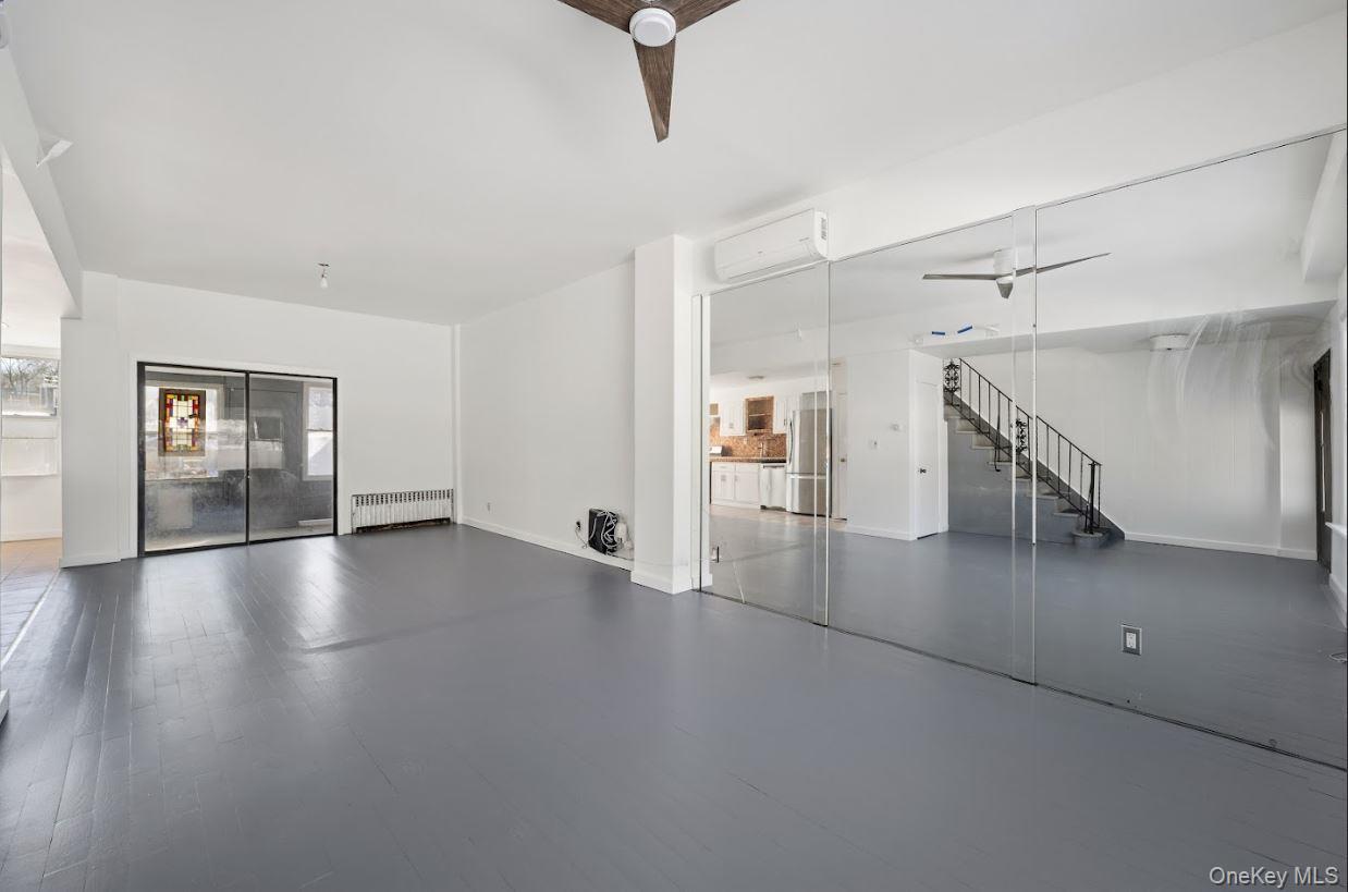 #7 photo, 108 Jackie Robinson Parkway, Brooklyn , NY 11207